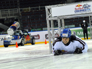 Foto: Red Bull Crashed Ice finišē "Arēnā Rīga"